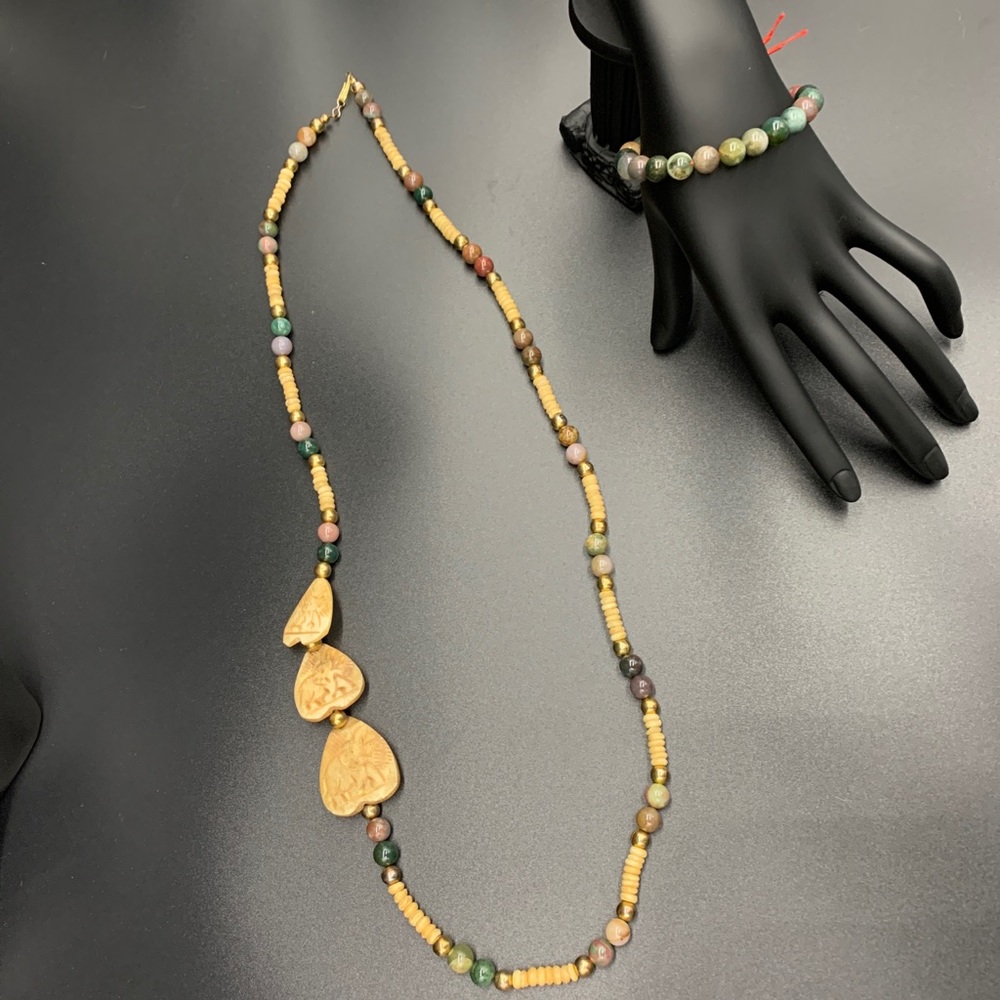 Elephant necklace